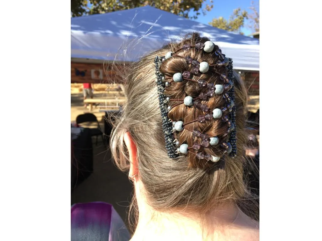 African Butterfly Wire Hair Clip - 11 Tong 424