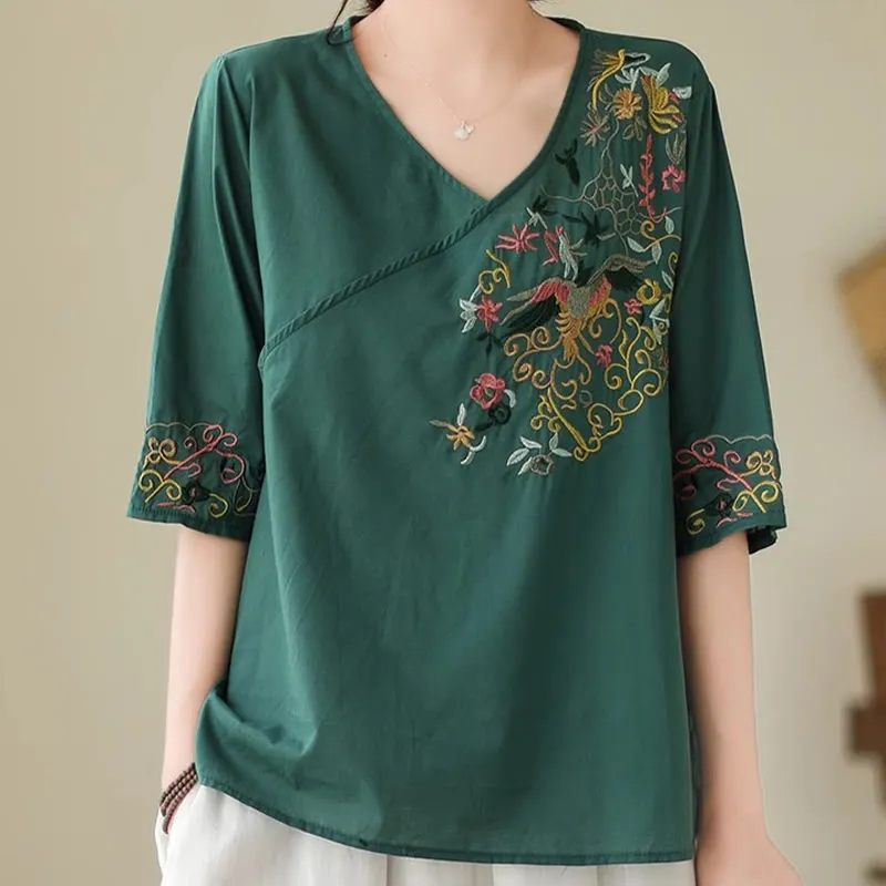 Buddha Stones Casual Colorful embroidery plants bird pattern Women's V-Neck Design Half Sleeve Cotton T-Shirt