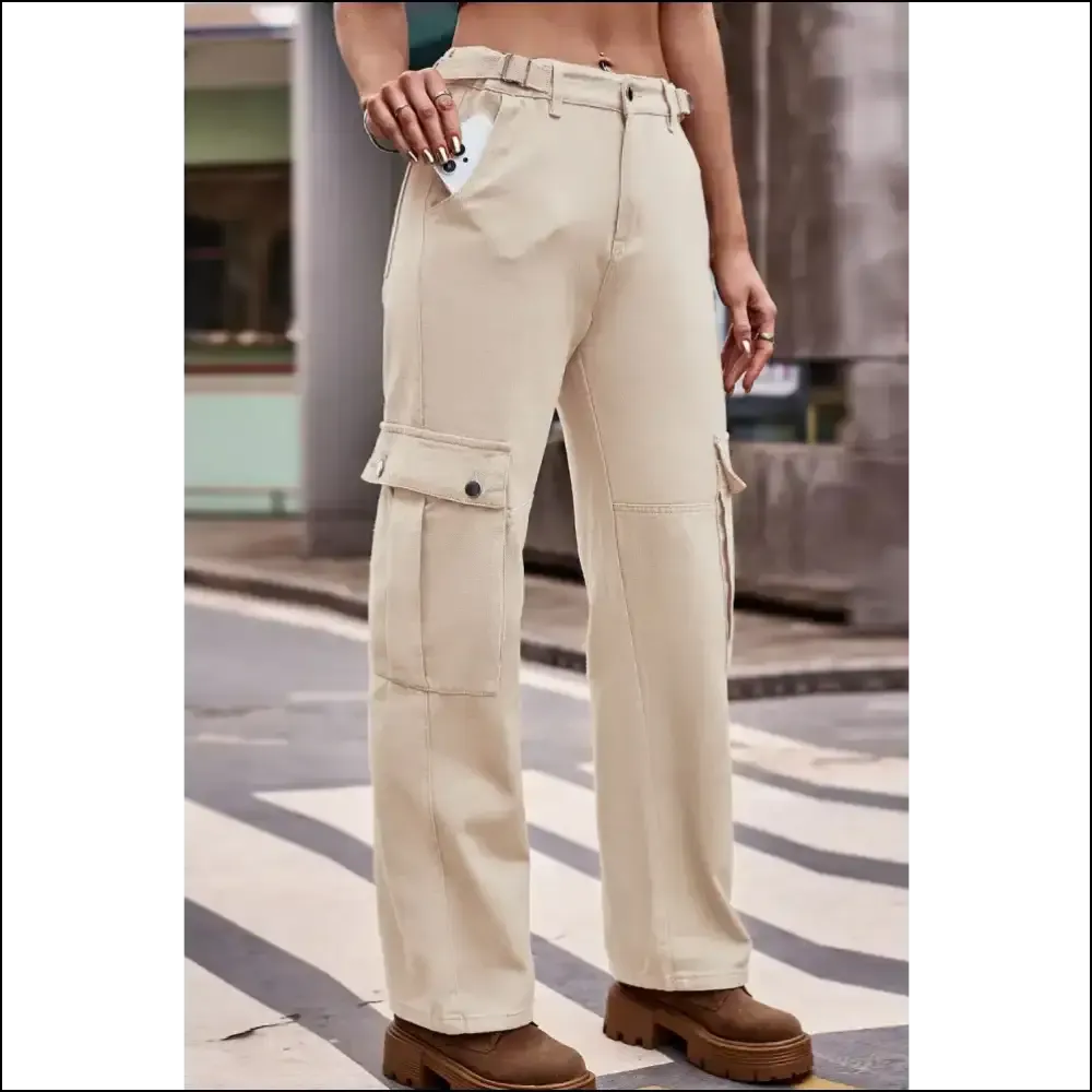Buttoned Loose Fit Jeans: Because Life's too Short for Tight Pants