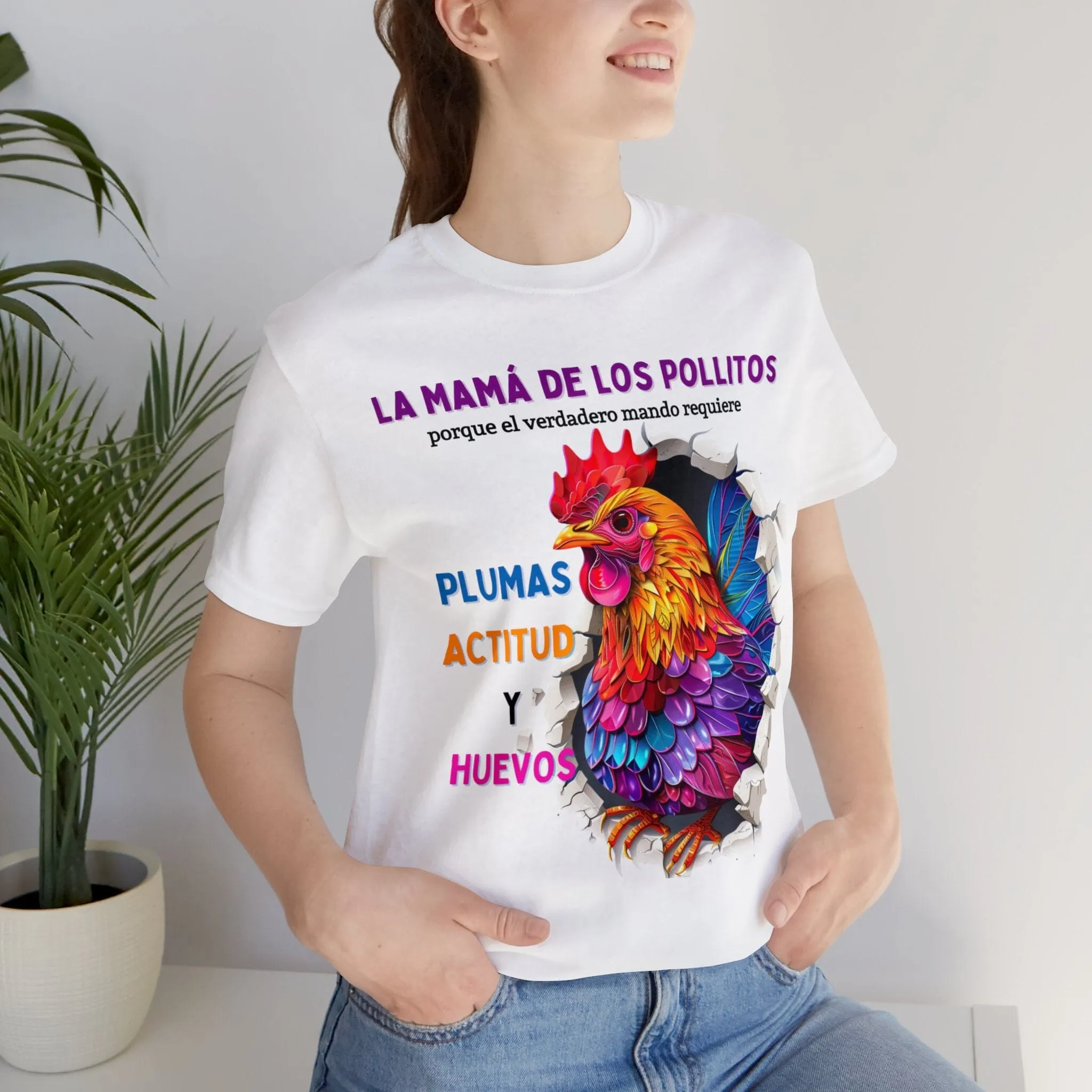 Camiseta 'Mamá de los Pollitos' – Liderazgo con Plumas, Actitud y Coraje