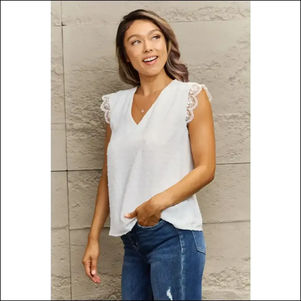 Chic V-Neck Lace Trim Tank Top