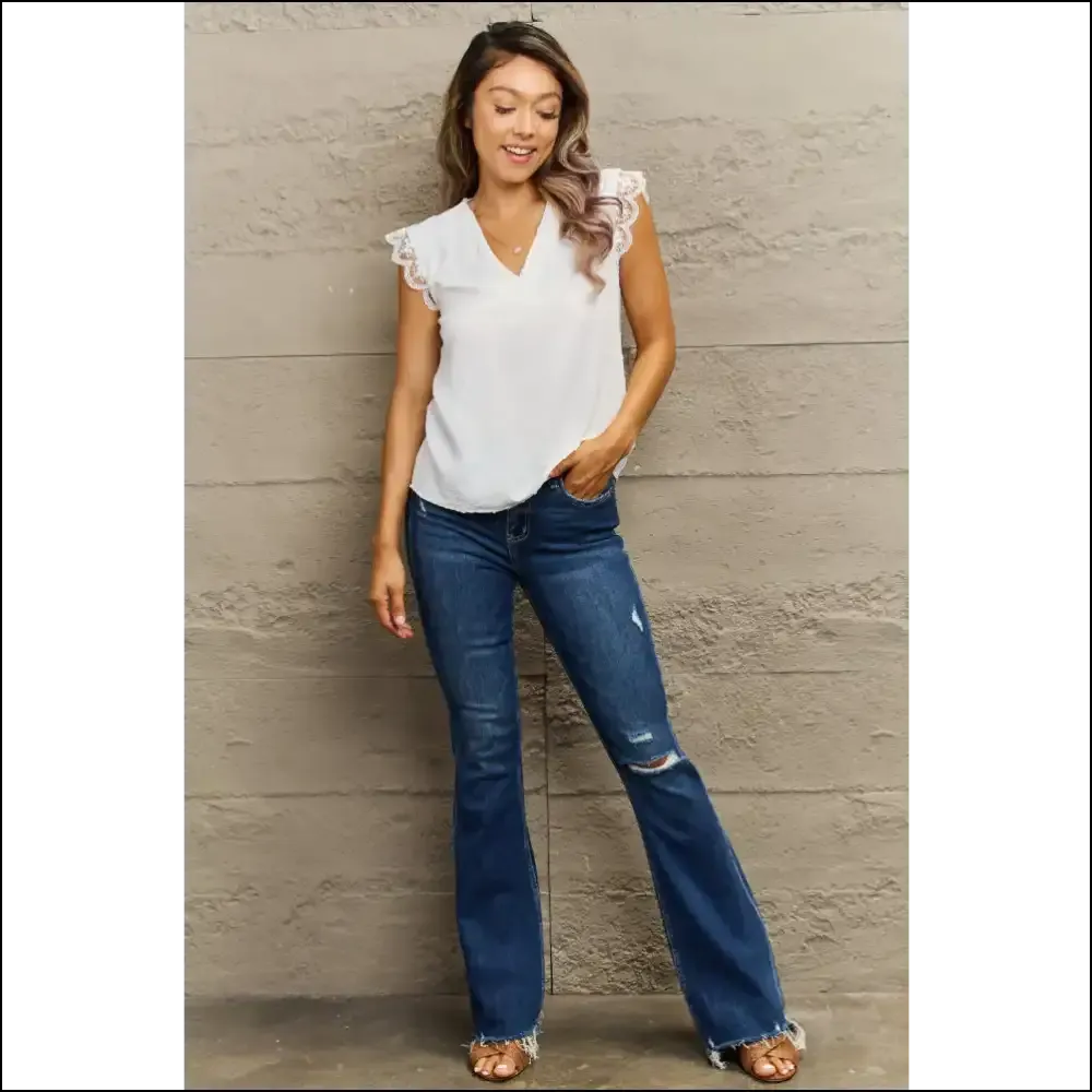 Chic V-Neck Lace Trim Tank Top