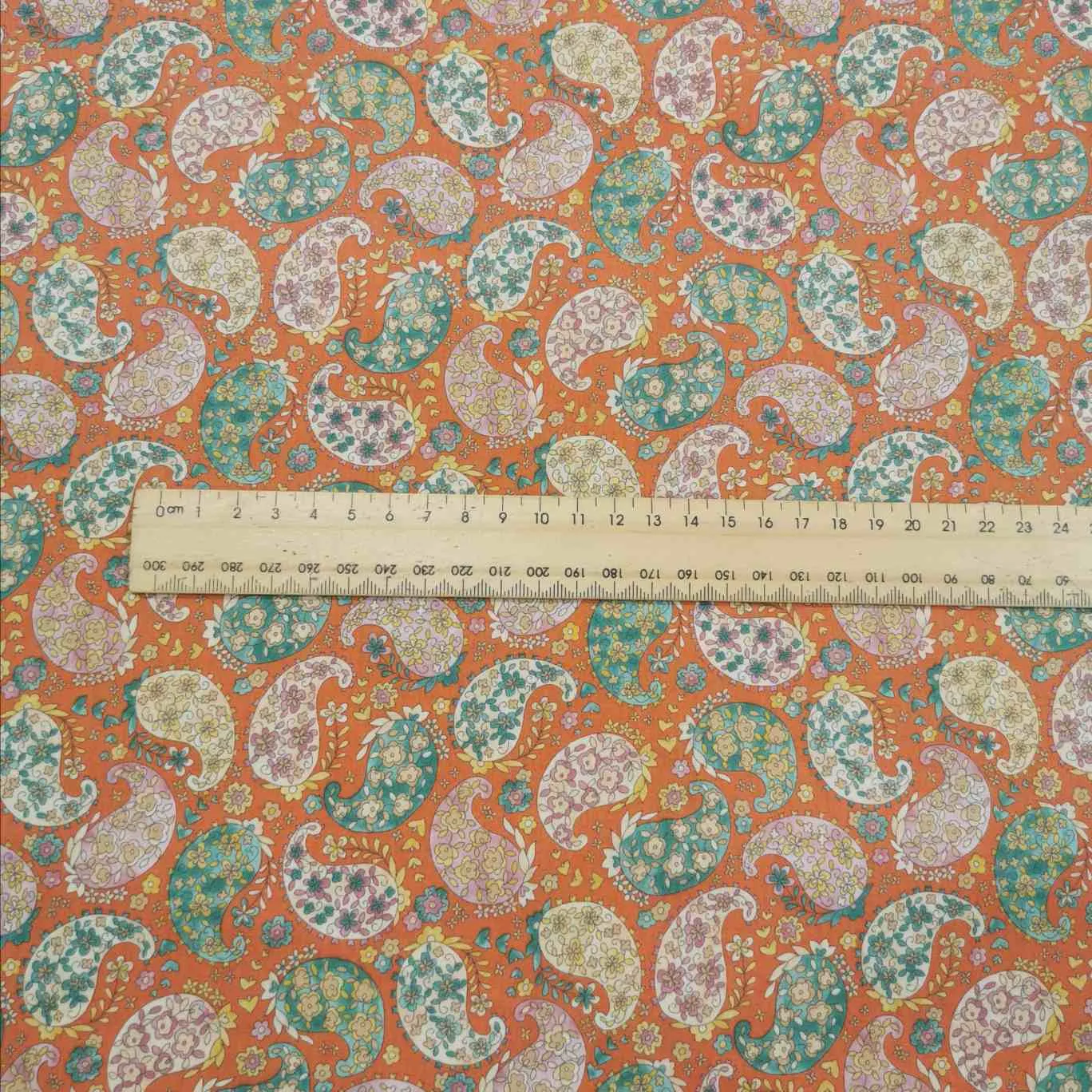 Cotton Lawn, Springtime Paisley