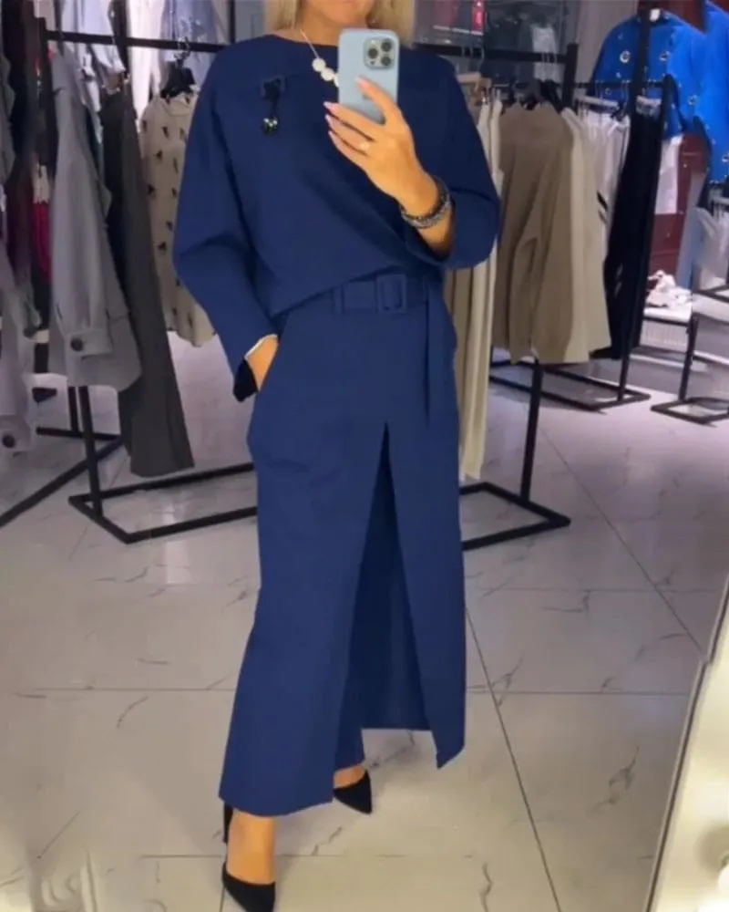 Elegant Two-Piece Set | Effortless Sophistication | Comfortable Fit