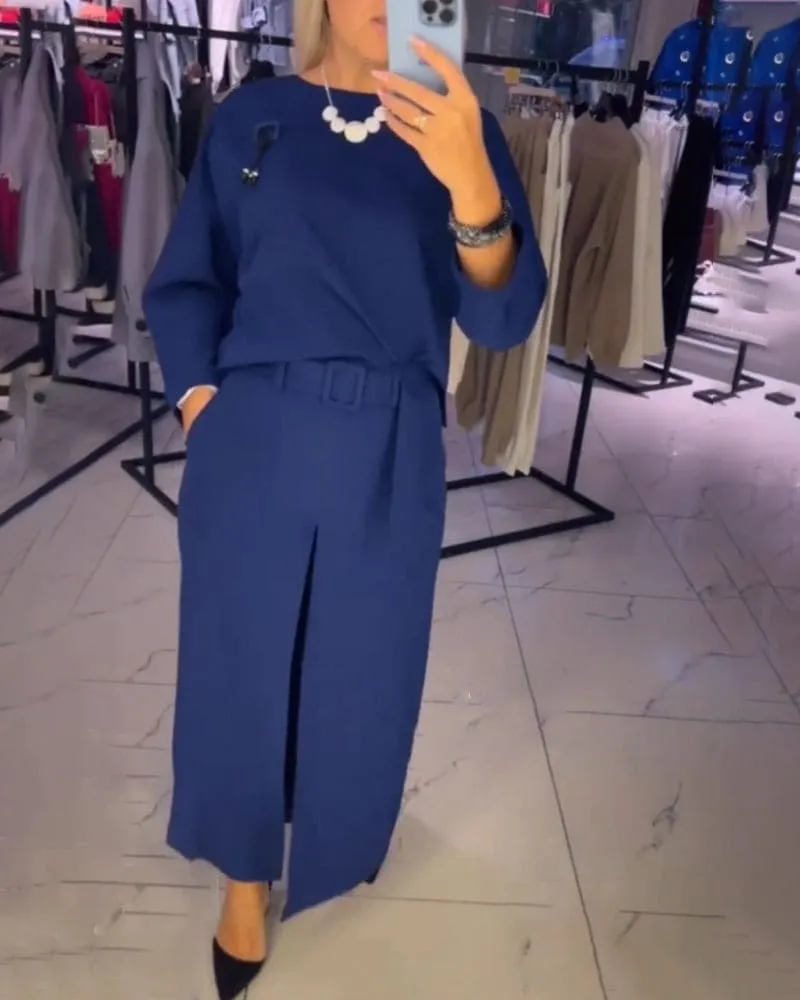 Elegant Two-Piece Set | Effortless Sophistication | Comfortable Fit