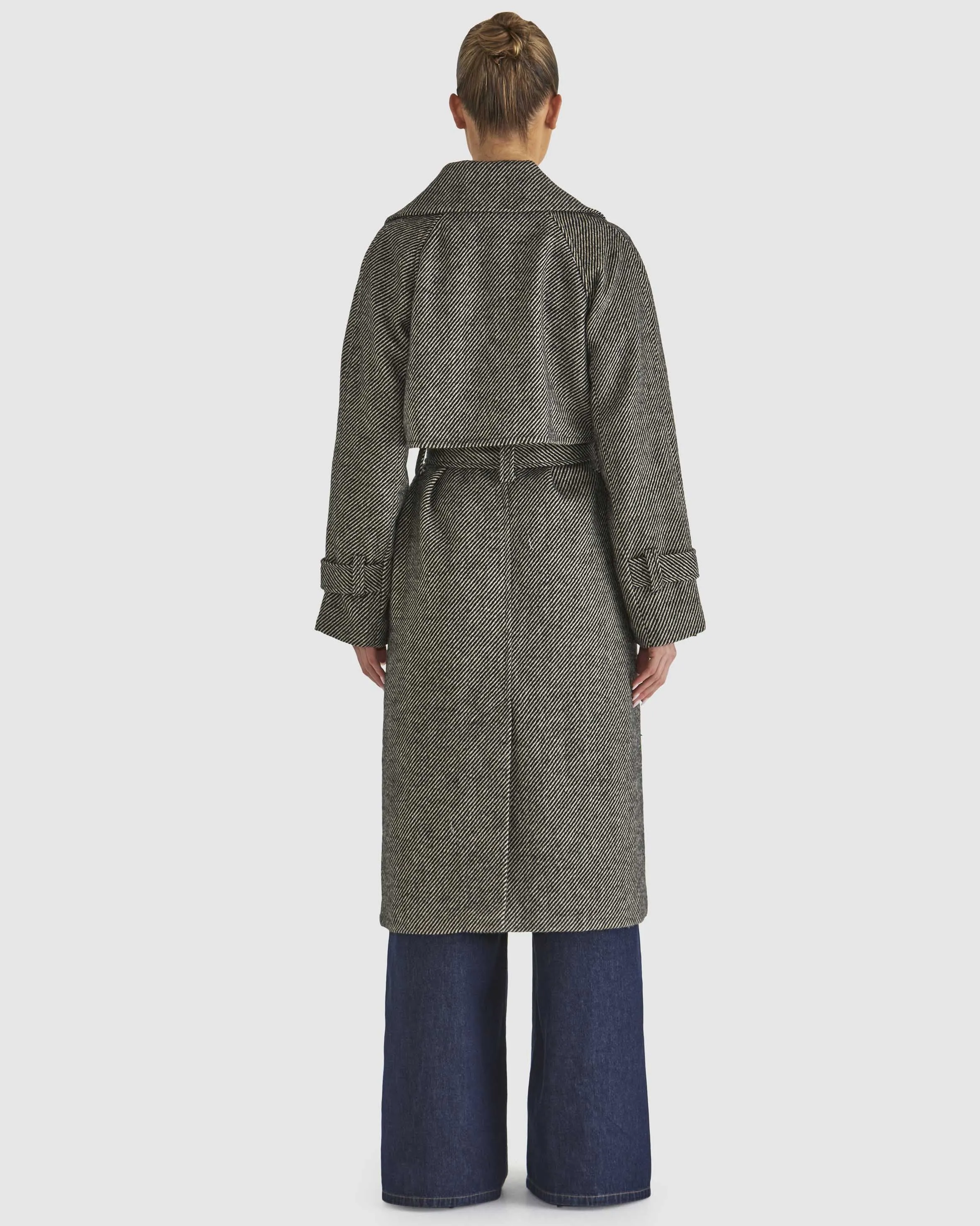 Fate   Becker Charmer Trench Coat - Black/Cream
