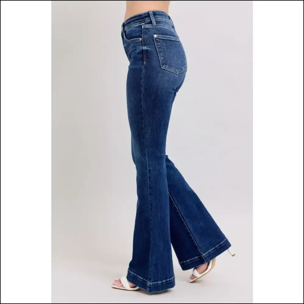 Flare it Up: Judy Blue High Rise Flare Jeans for Friendship Goals! 😄👖