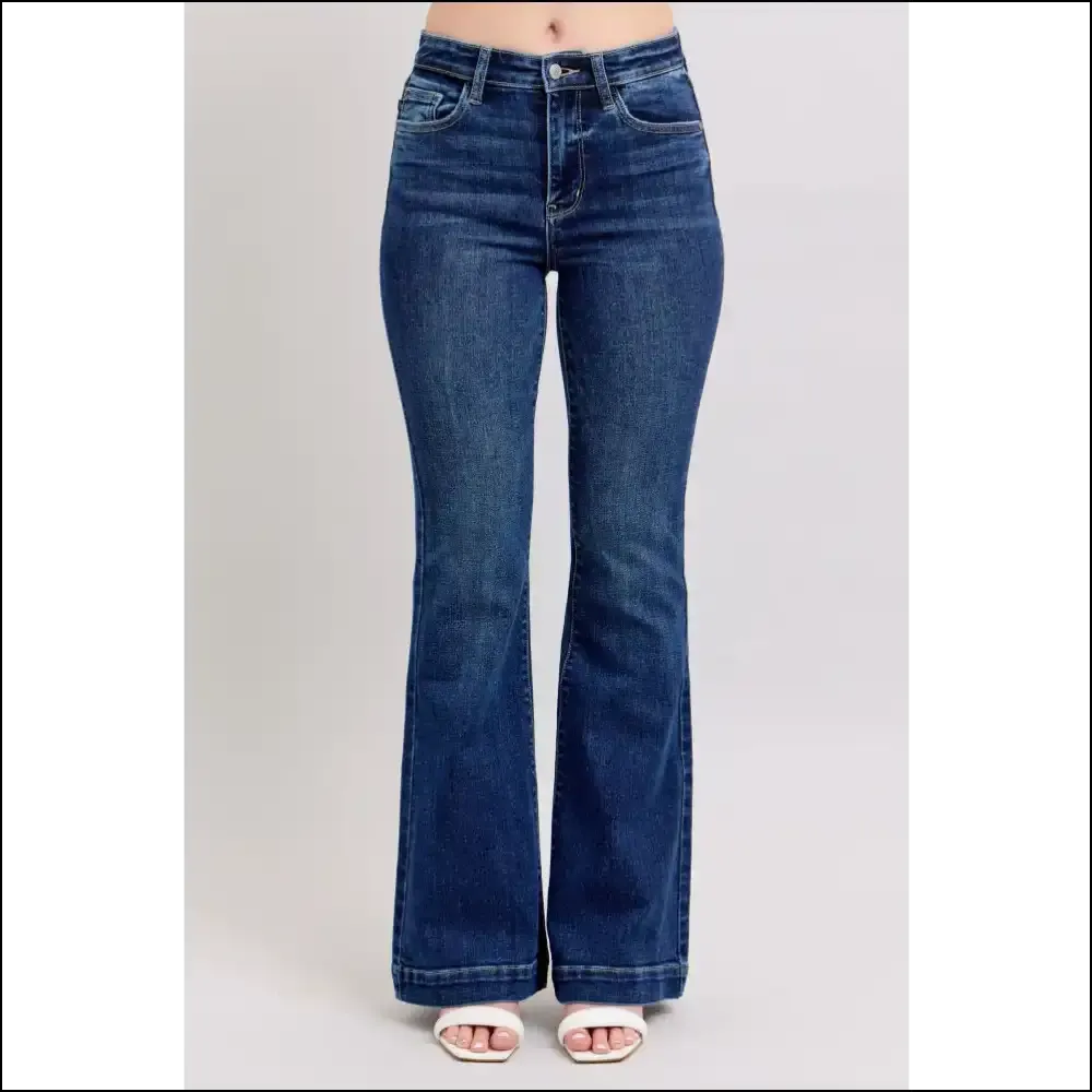 Flare it Up: Judy Blue High Rise Flare Jeans for Friendship Goals! 😄👖