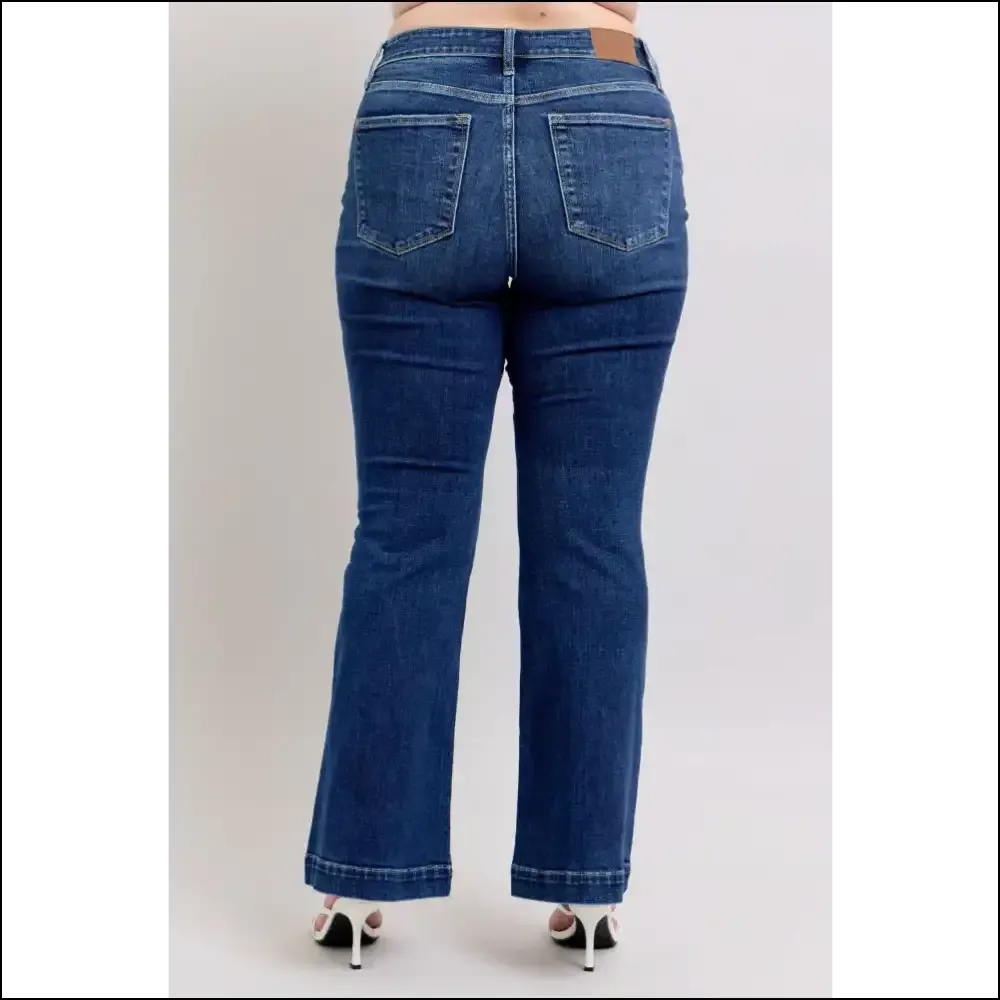 Flare it Up: Judy Blue High Rise Flare Jeans for Friendship Goals! 😄👖