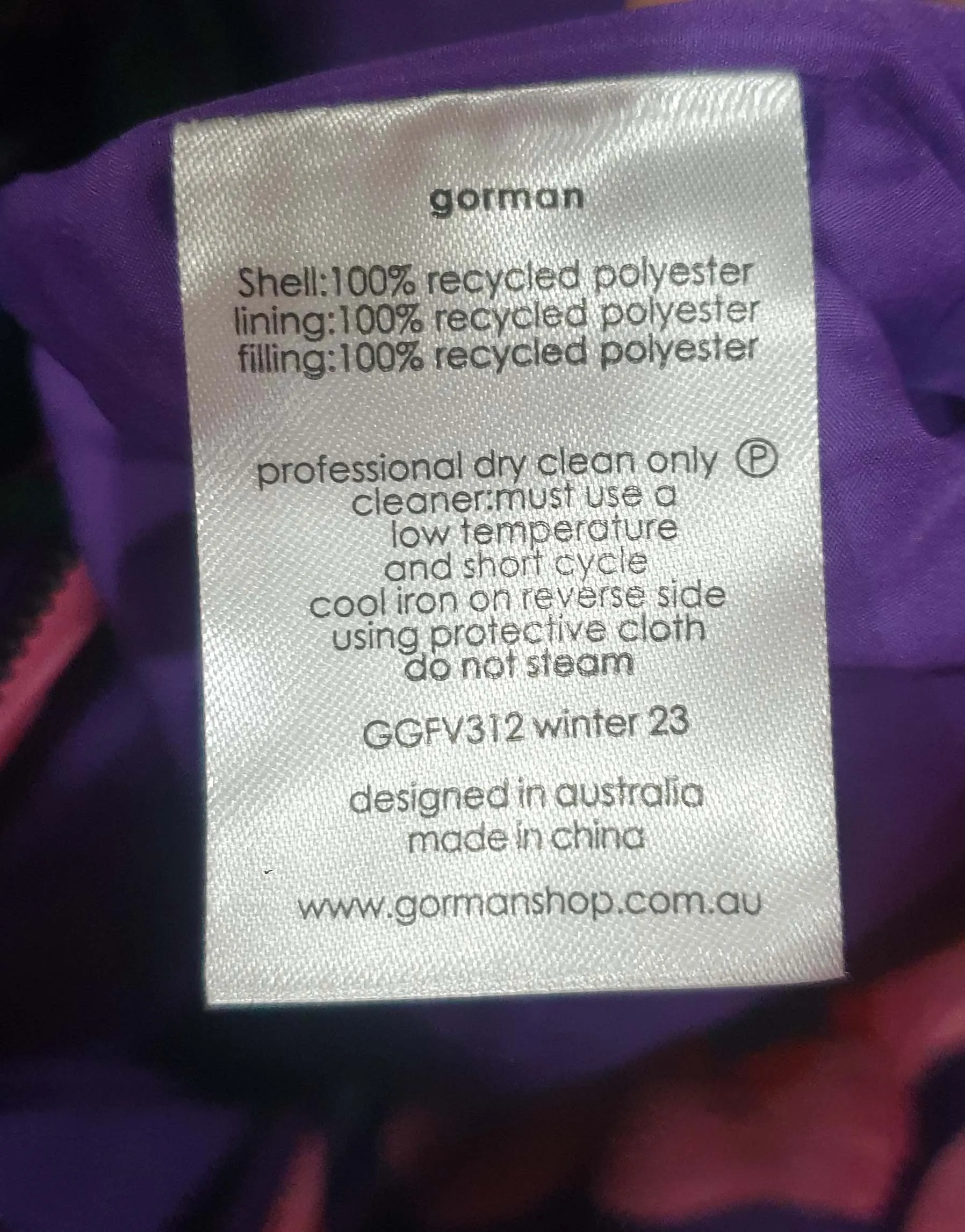 Gorman wild roses quilted coat size 18