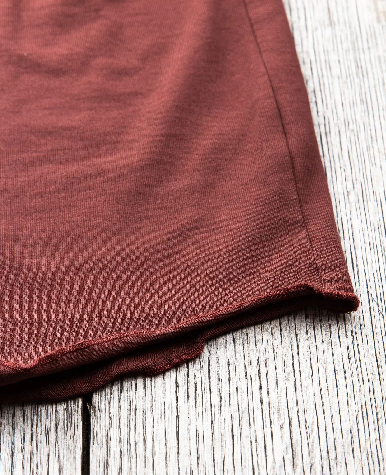 Indigofera Leon Raglan Sweater Sassafras Red / Marshall Black
