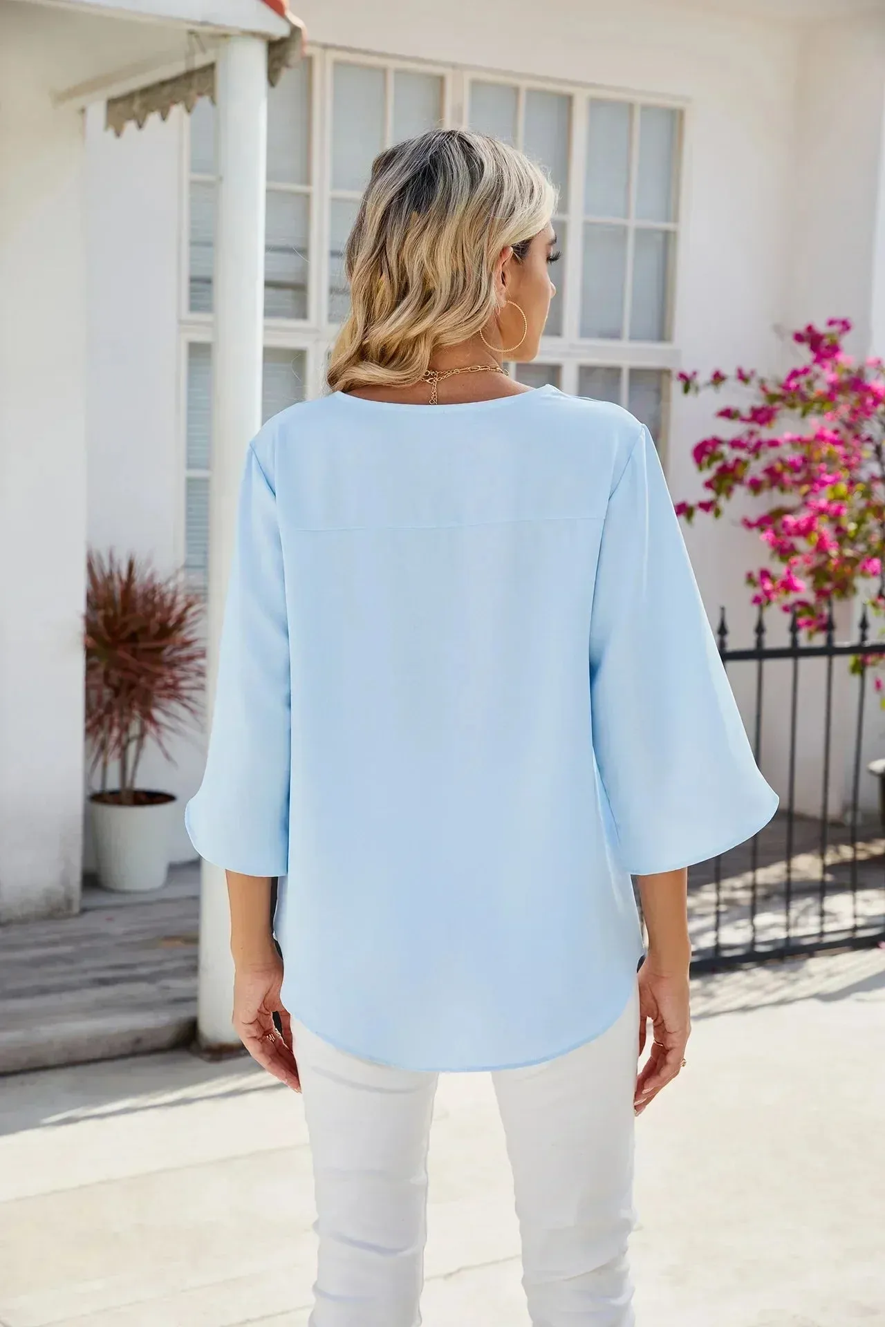 Kim - V-neck Blouse