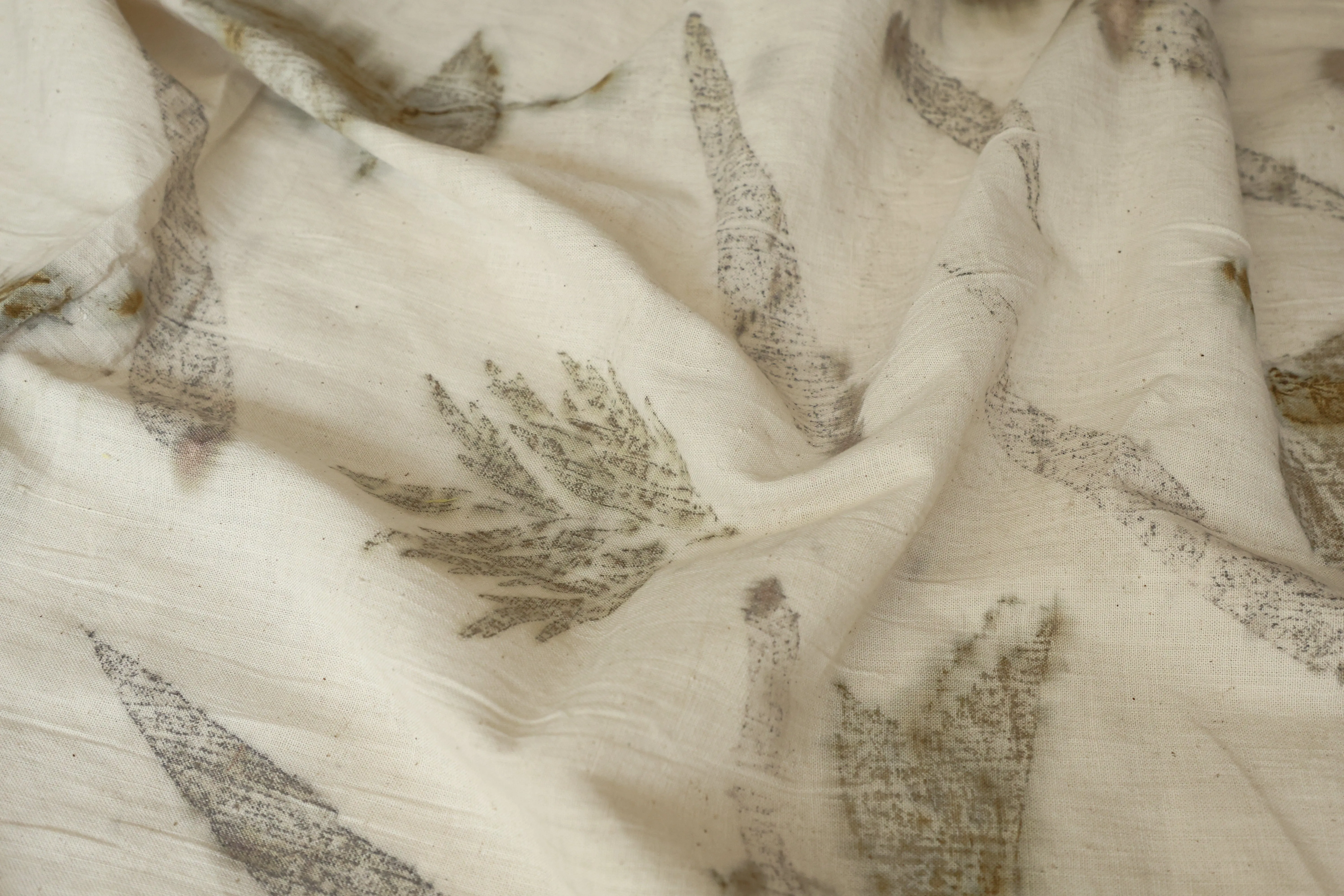 Live Leafy Pintucks Skirt