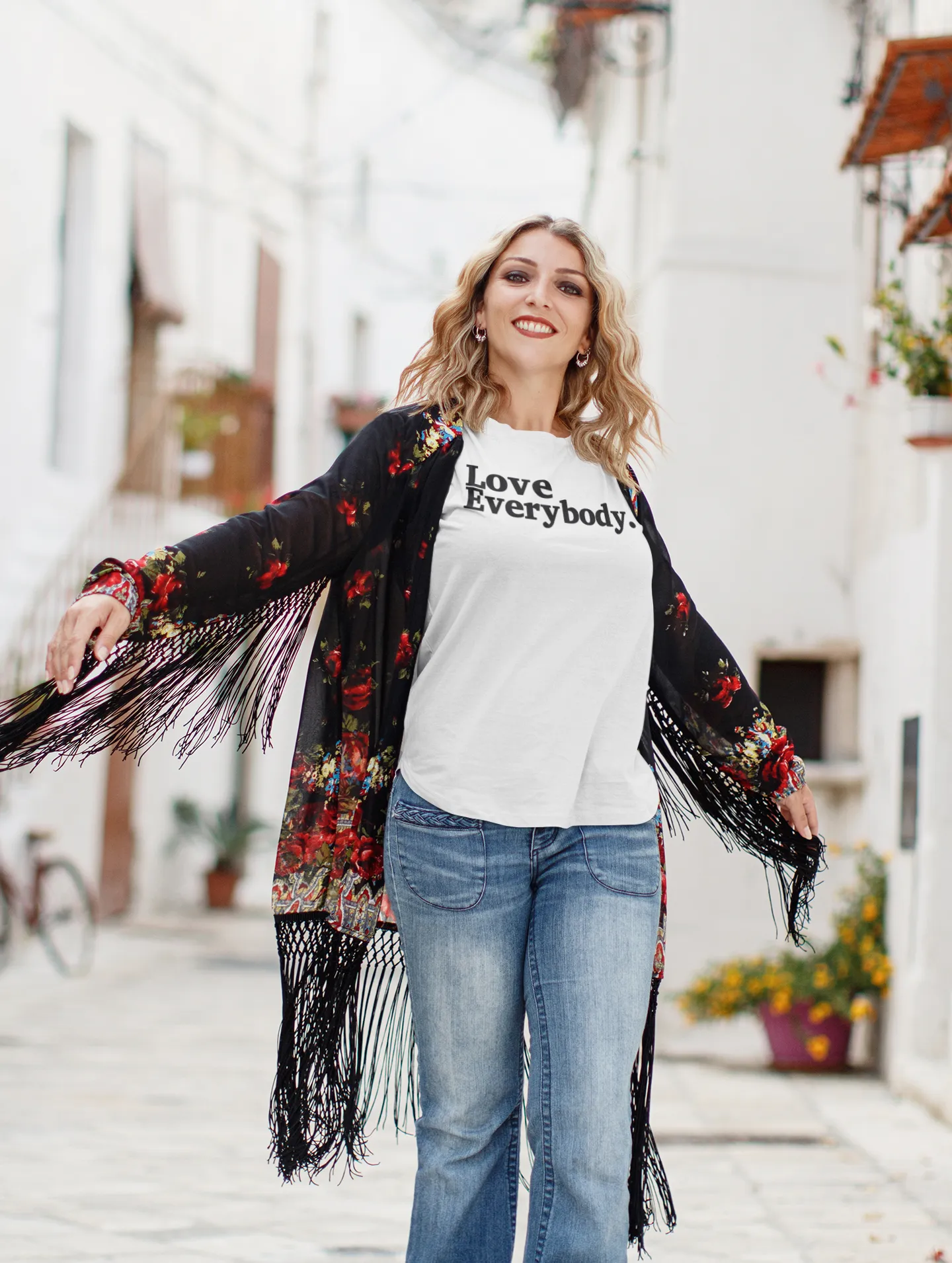 Love Everybody T-shirt