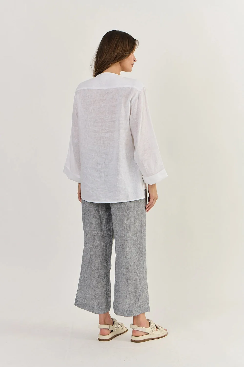 Naturals by O & J Button Through Linen Top in Whisper White GA510