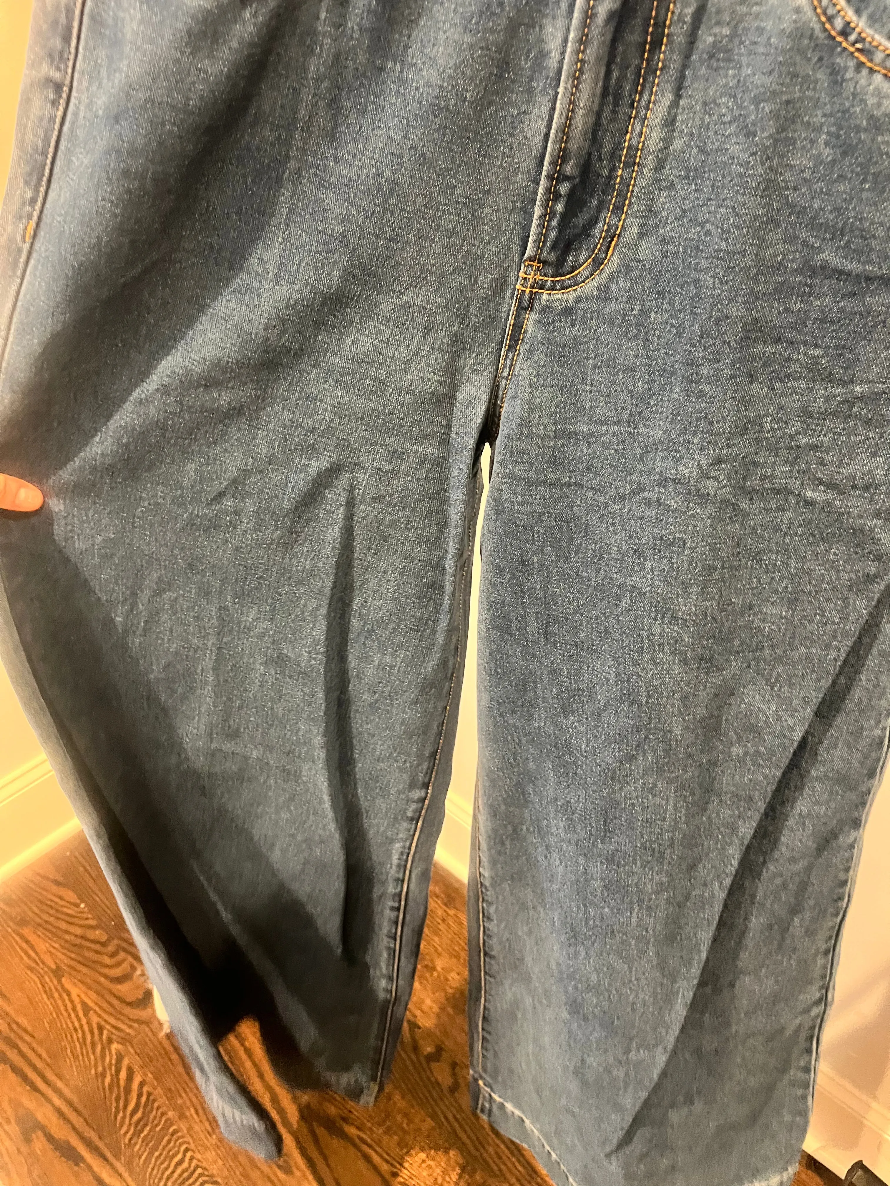 NEW Veronica Bears Dark Denim Flare Parachute-leg Jeans 26/2