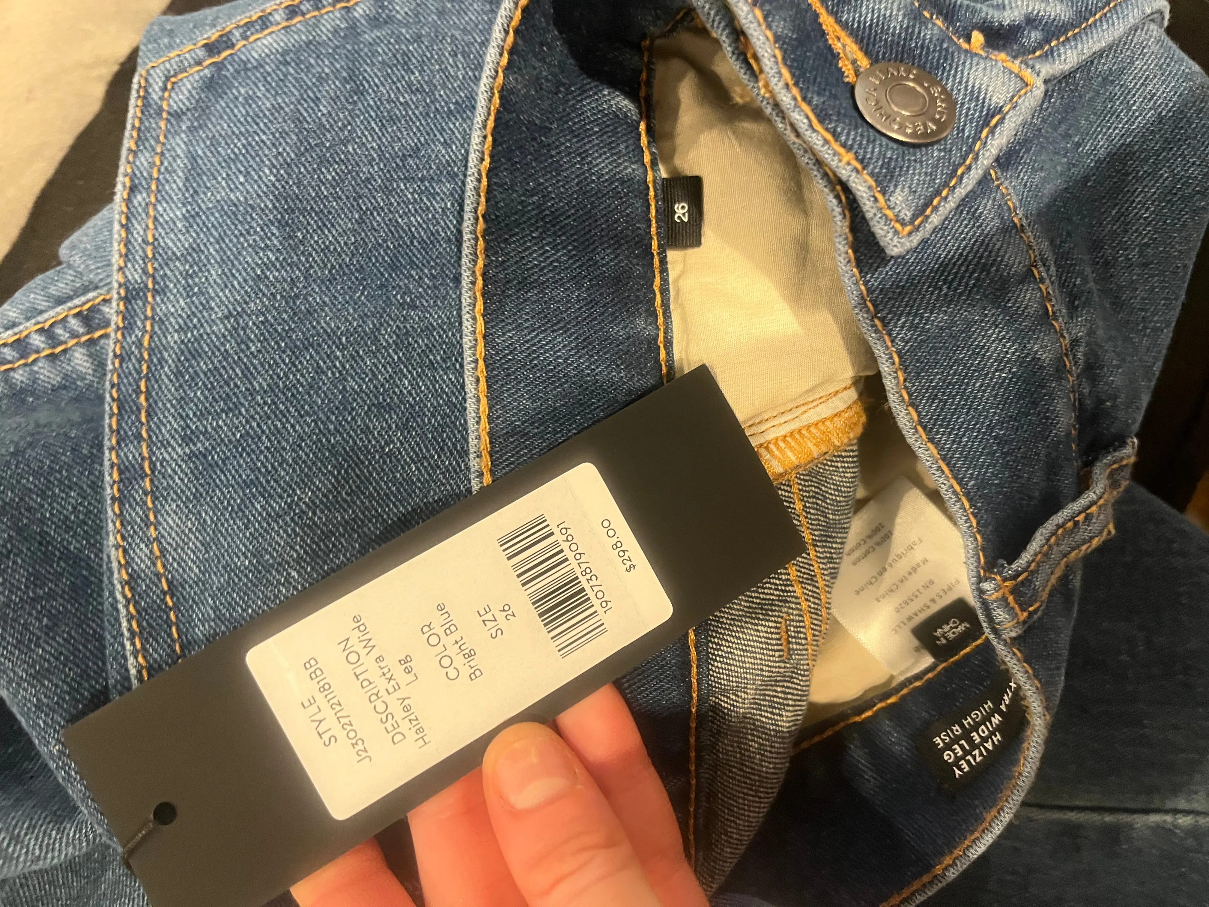 NEW Veronica Bears Dark Denim Flare Parachute-leg Jeans 26/2