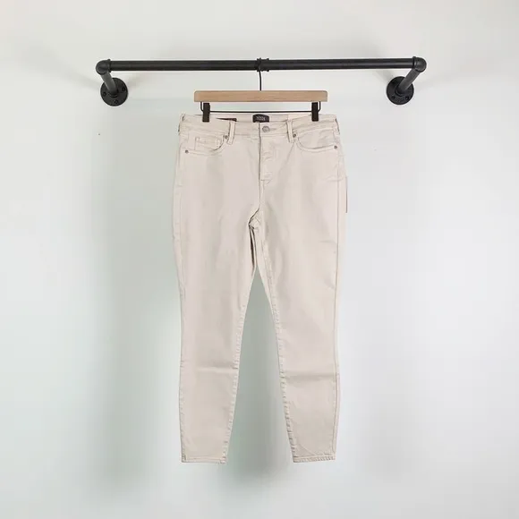NWT NYDJ Ami Skinny Jeans In Feather Cream