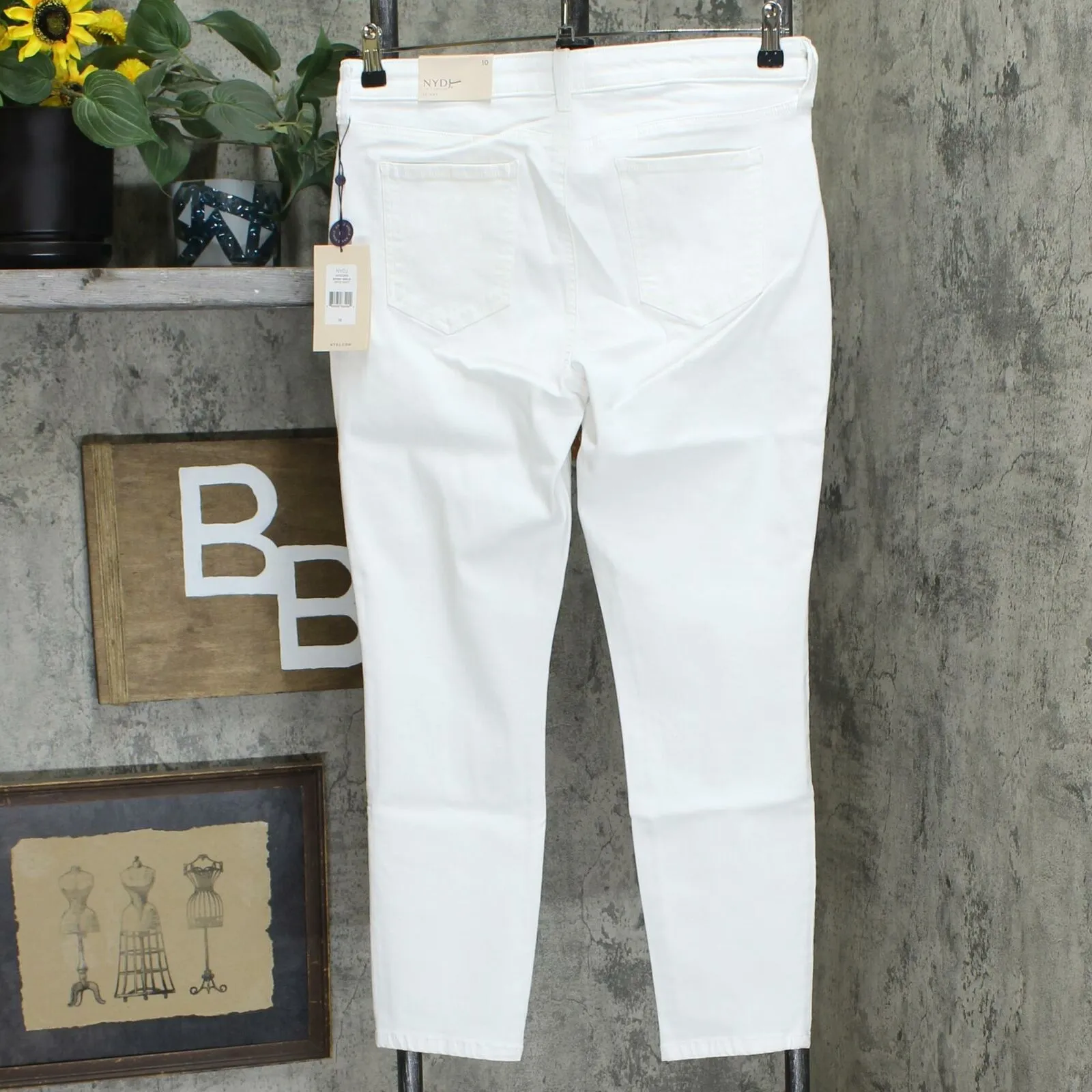 NWT NYDJ Womens Skinny Ankle 5-Pocket Jeans. A350722 0
