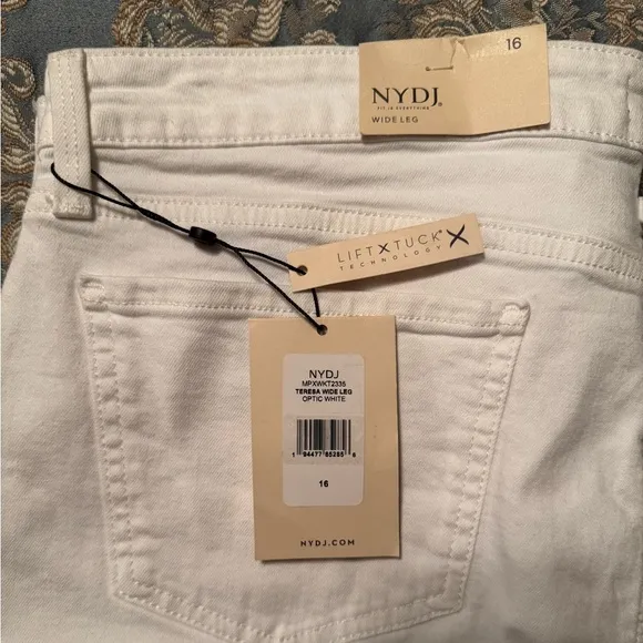 NYDJ - NWT Teresa White Wide Leg Stretch Jeans