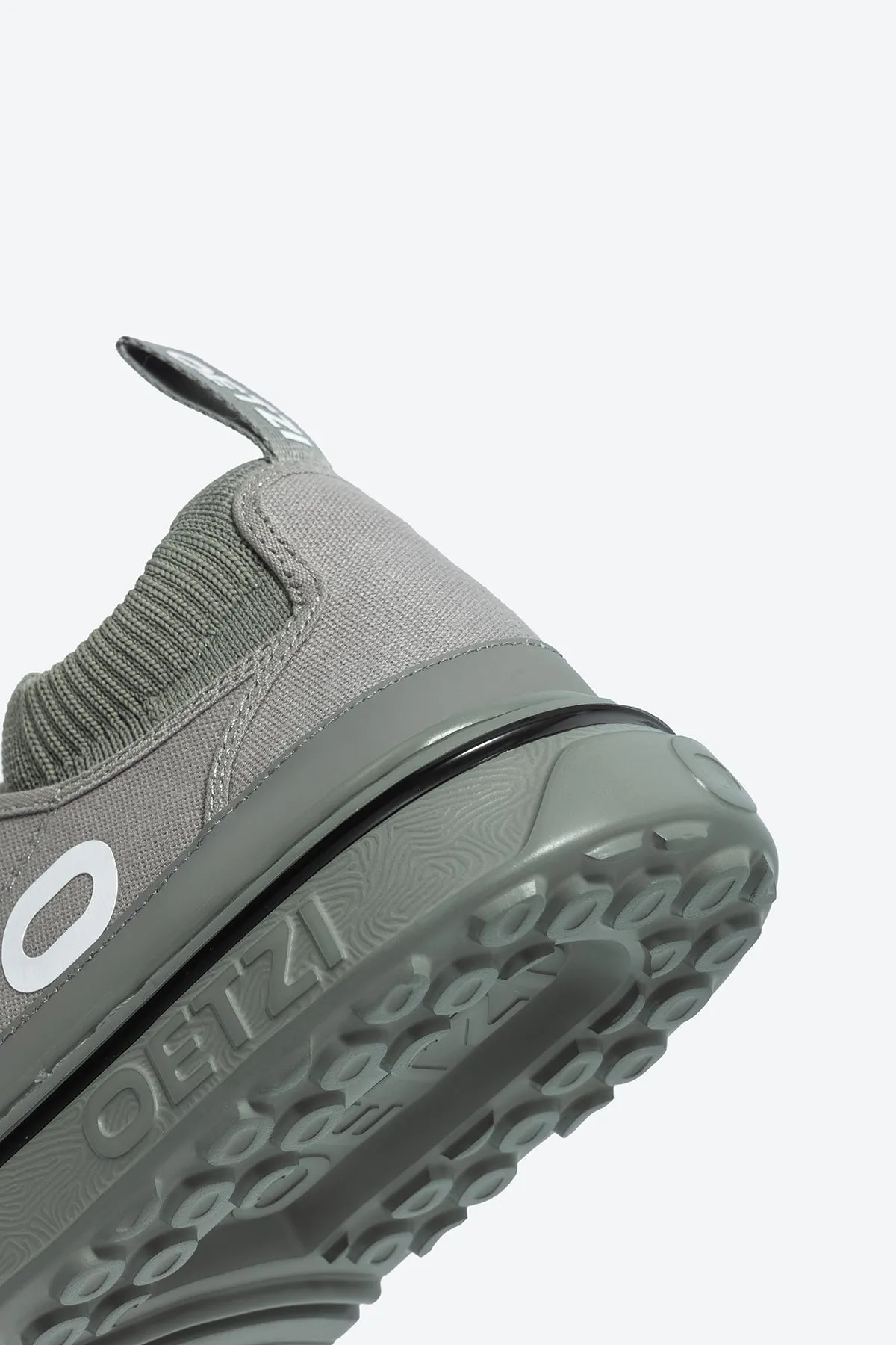 OETZIight Unisex Sneakers For Women And Men