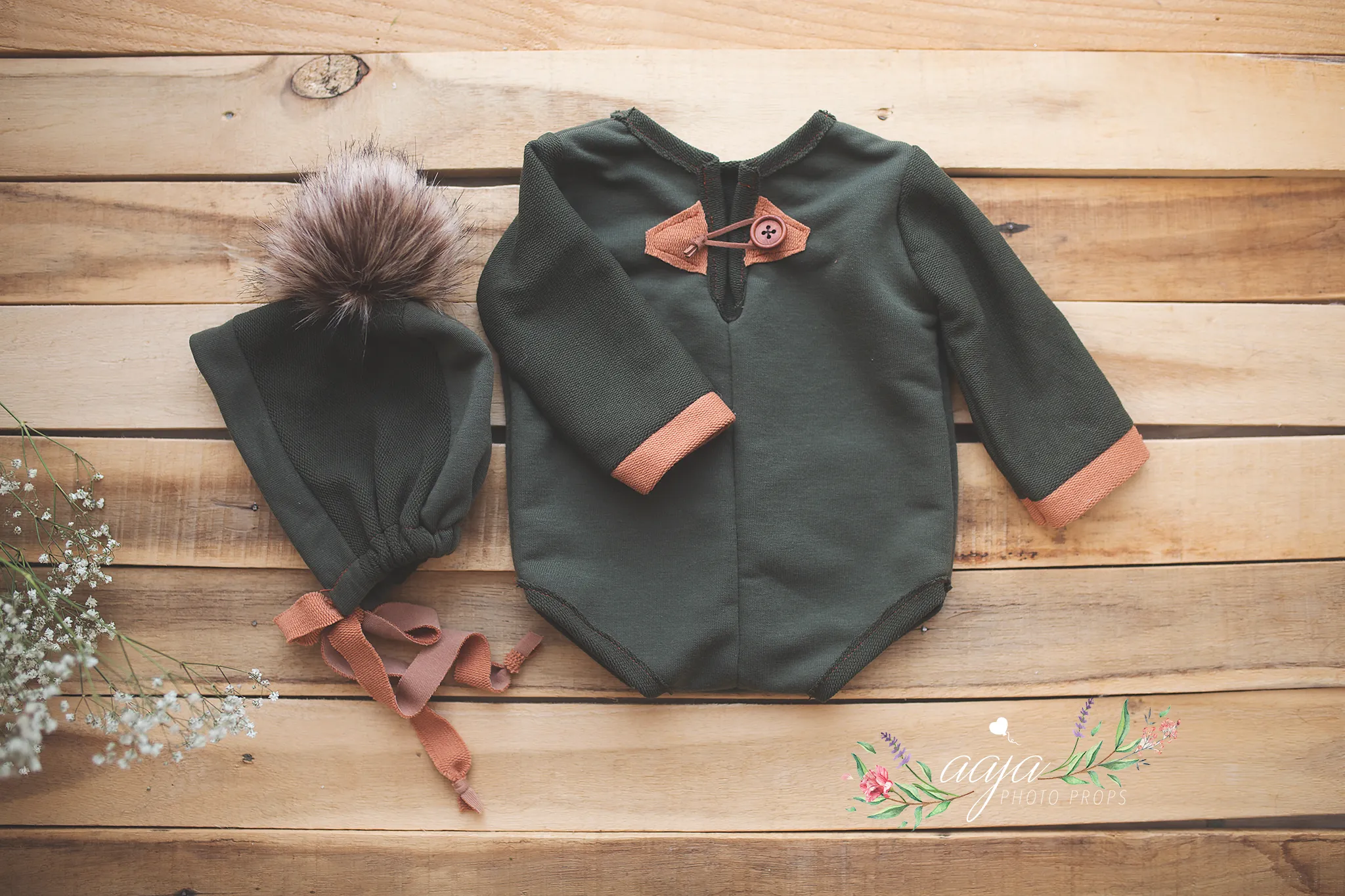 Romper and bonnet, Green, with faux fur pom pom, Made to order