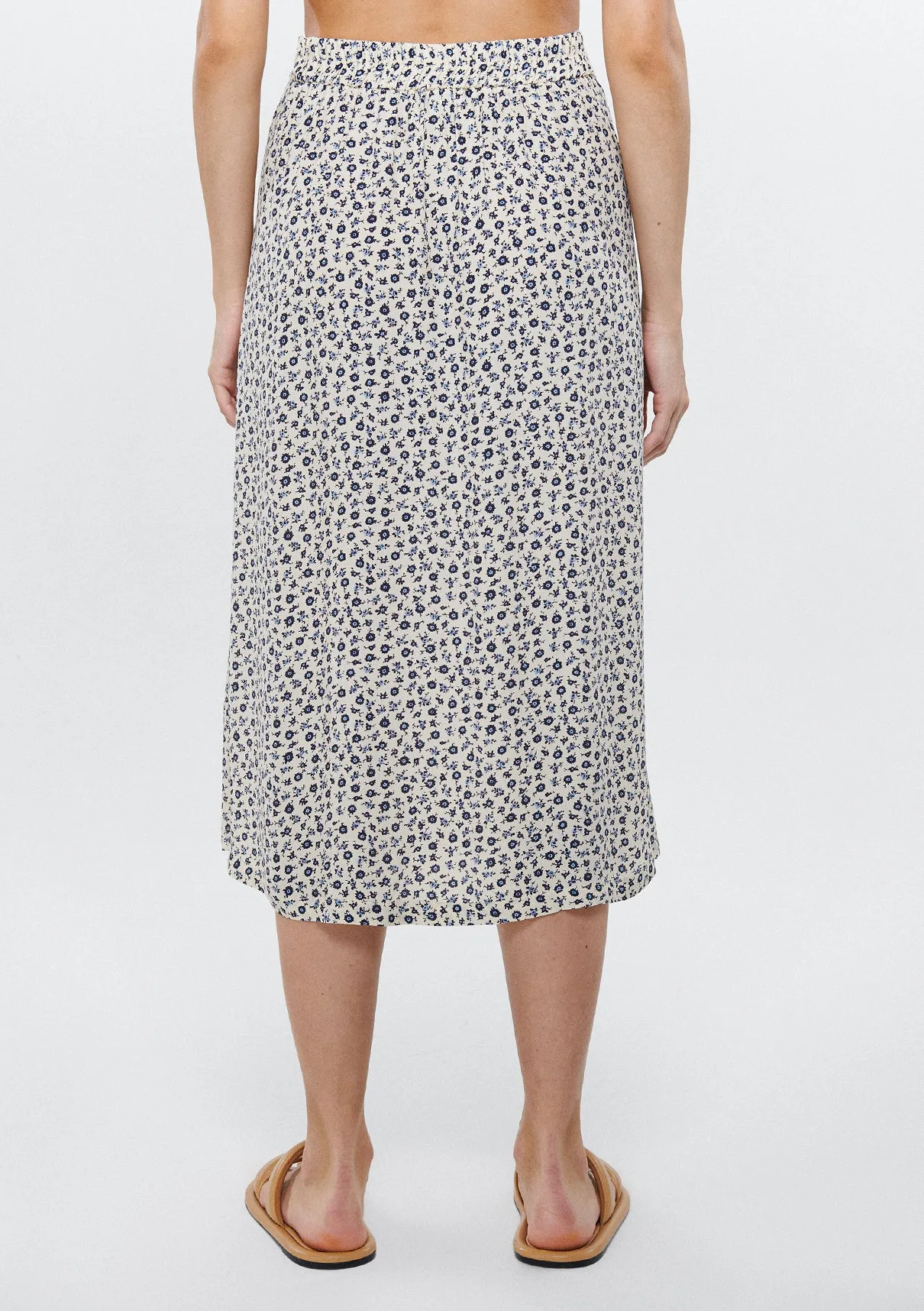 Slit Detailed Skirt