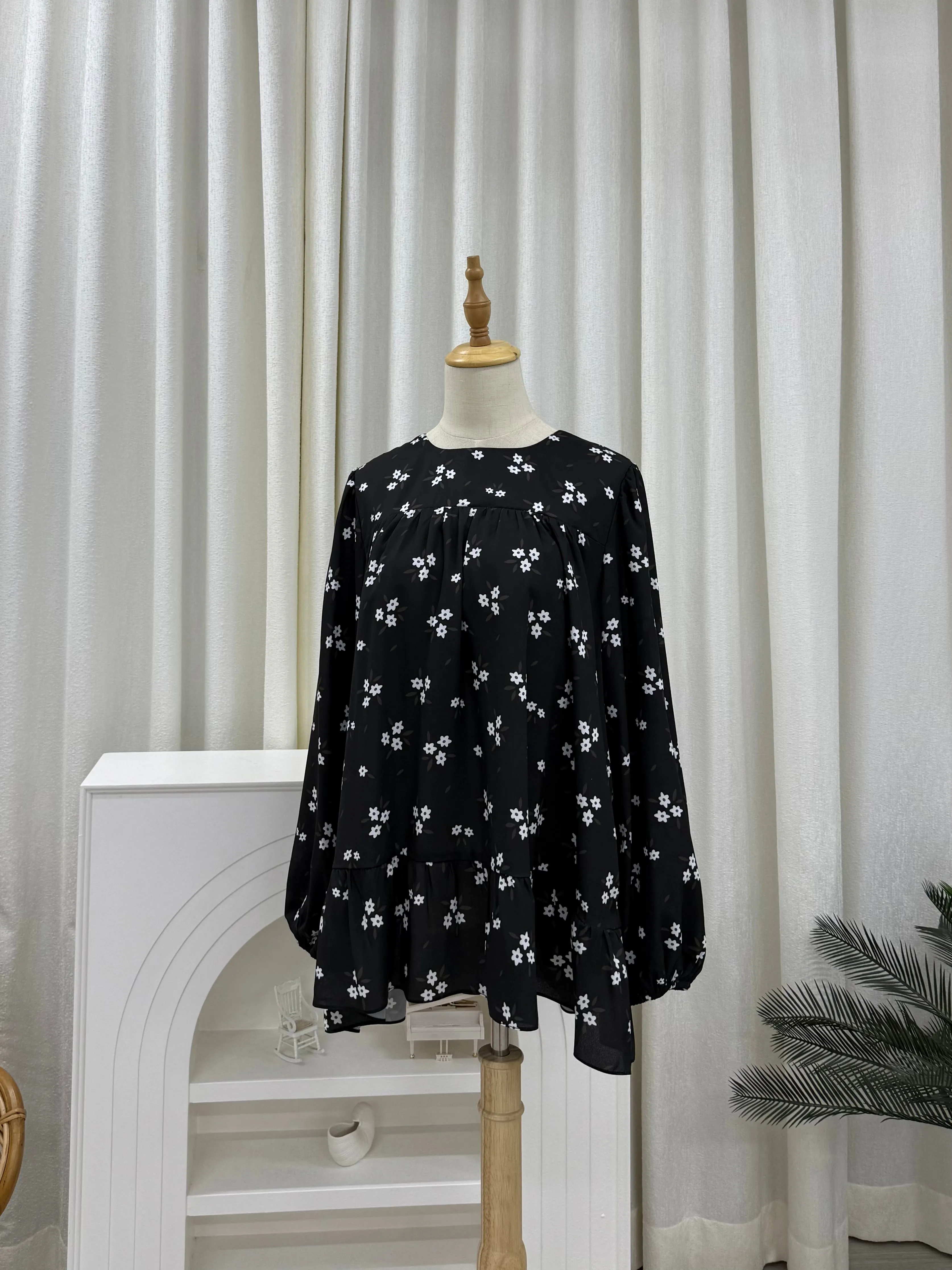 Sofia Printed Ruffles Top