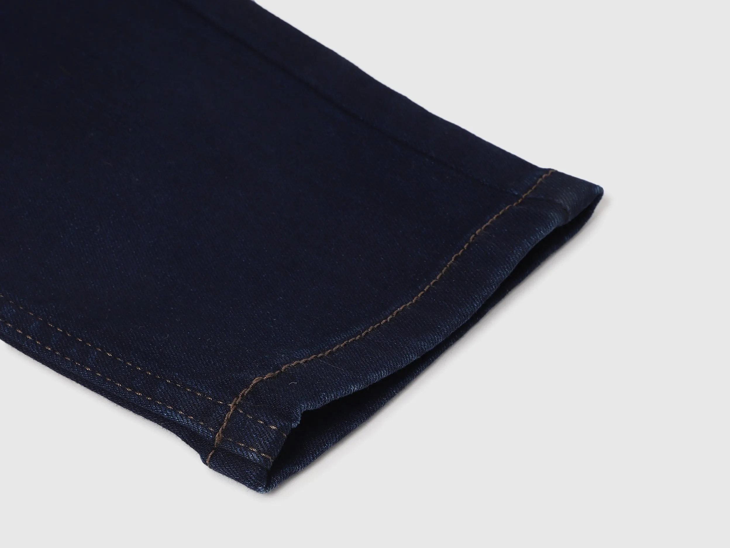 Solid Skinny Fit Jeans