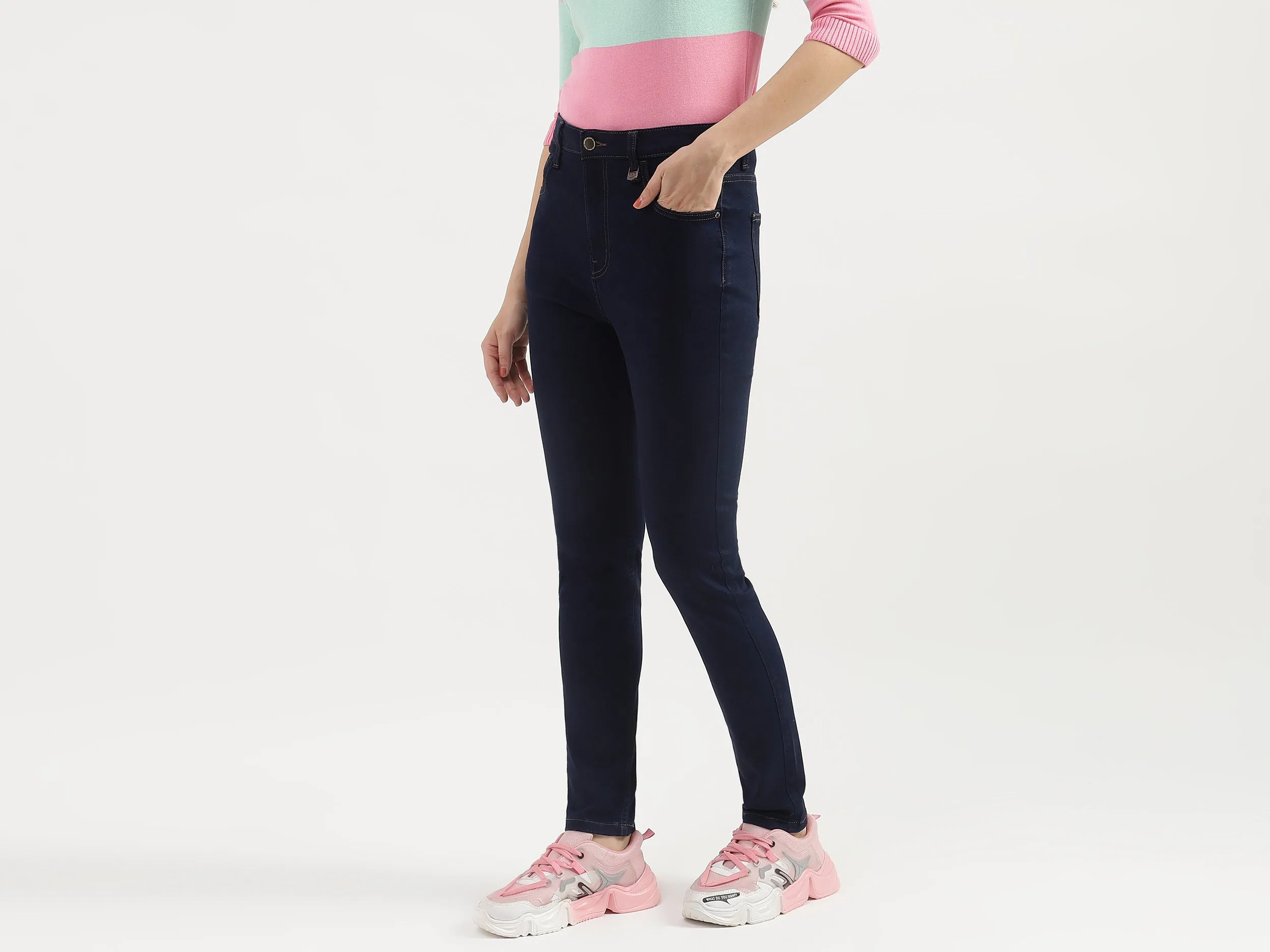 Solid Skinny Fit Jeans