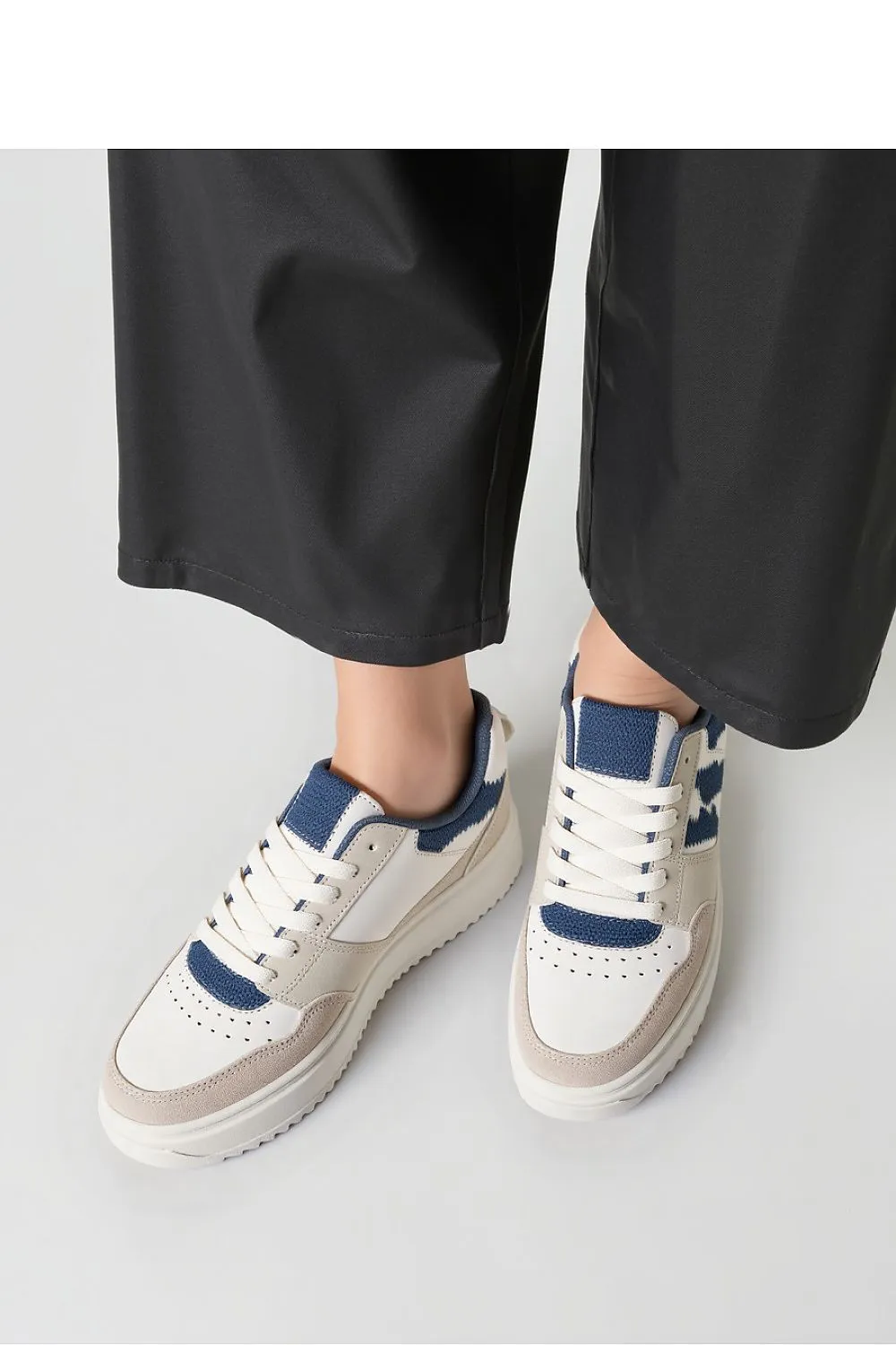 Sport Shoes