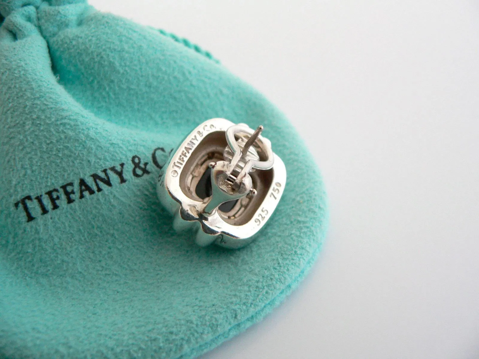 Tiffany & Co 18K Silver Onyx Earrings Gold Rope Square Studs Pierced Gift Pouch
