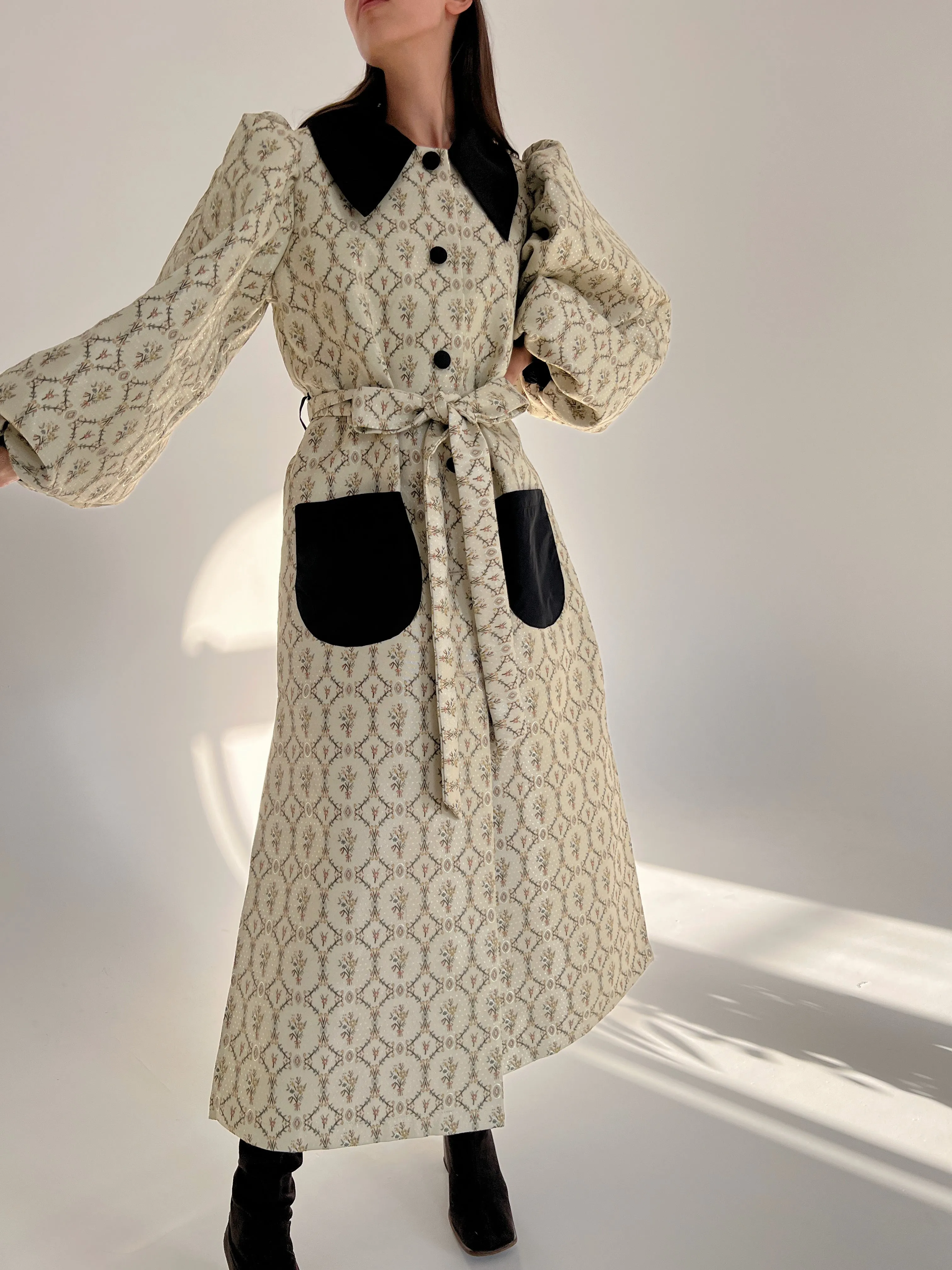 Trench Coat Jacquard Piano