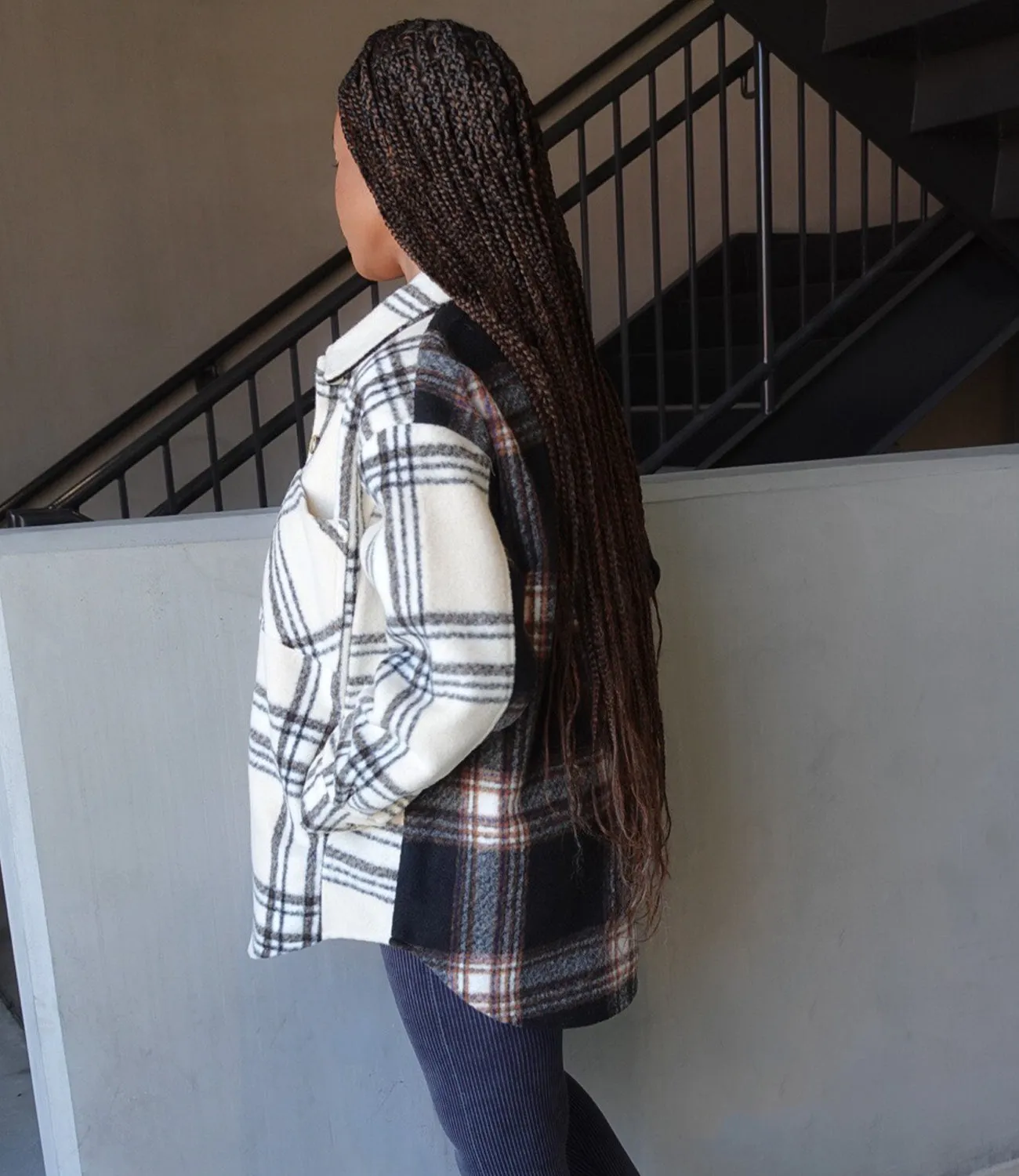 Two Sides Shacket(Ivory/Charcoal)