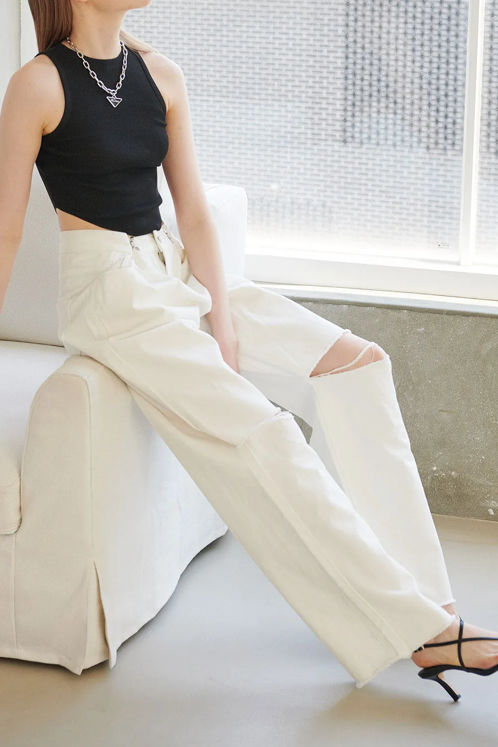 Vera Slash Cutout Jeans