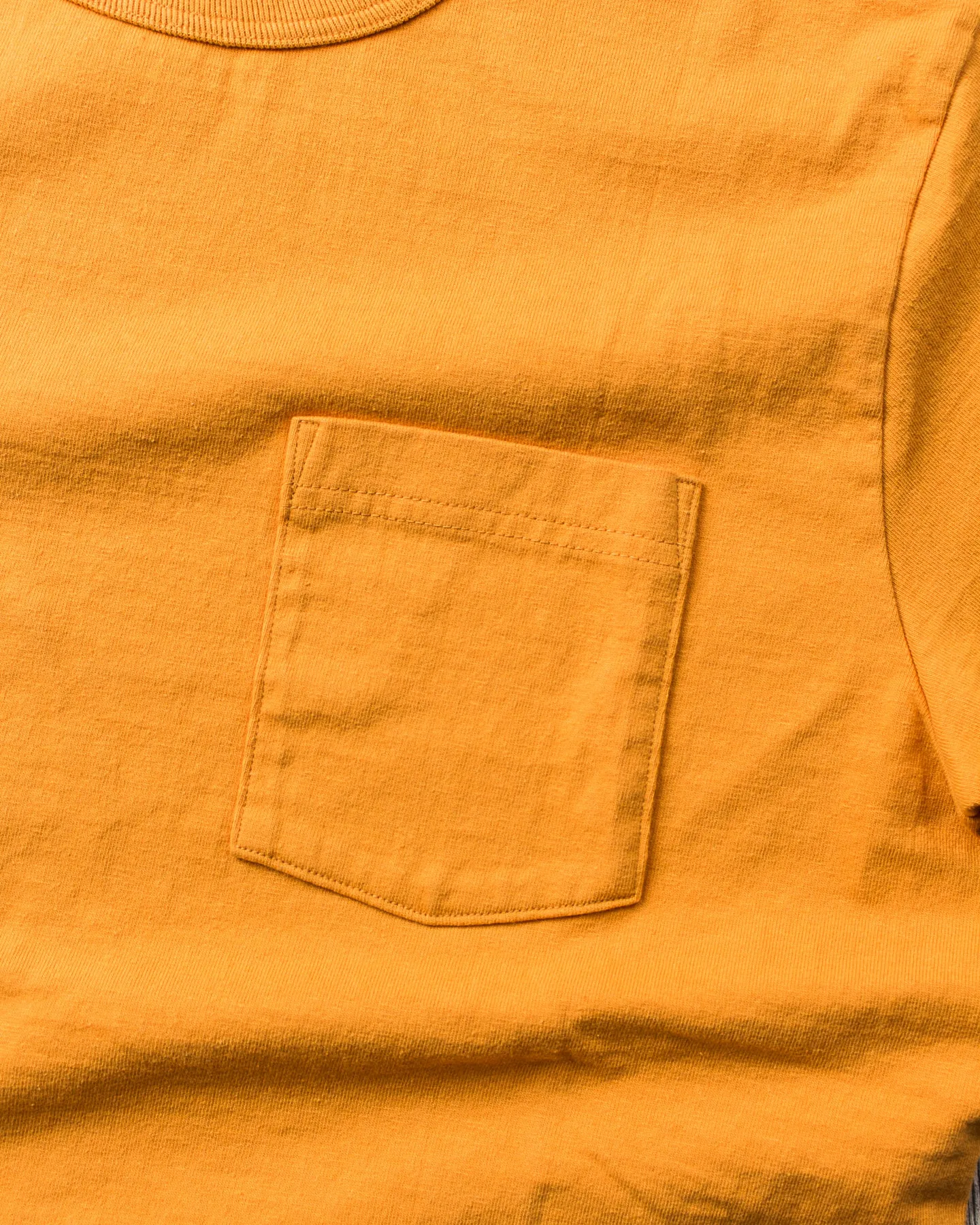 Whitesville Heavyweight Short Sleeve Pocket T-shirt Gold WV78932