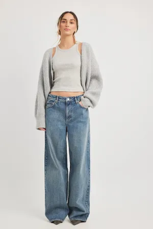 Wide Leg Low Waist Jeans - Mid Blue Denim for Effortless Style